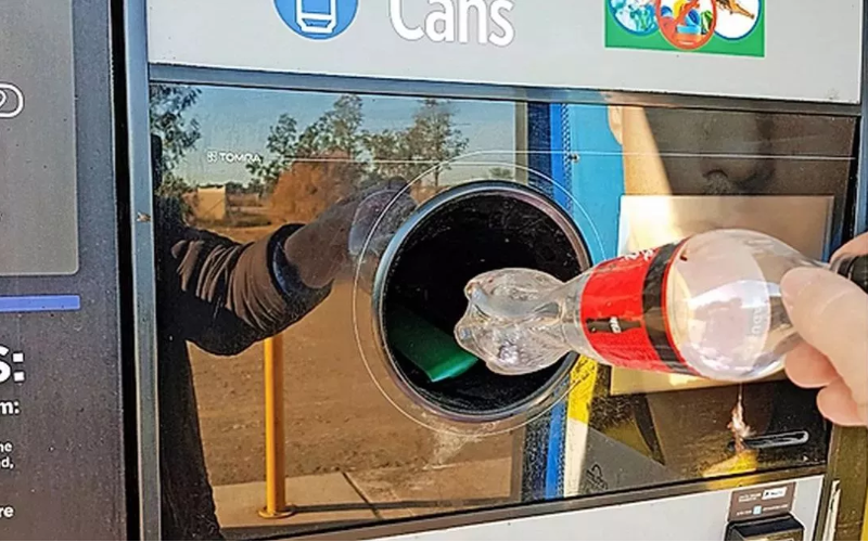 How Bottle Return Kiosks Help the Environment