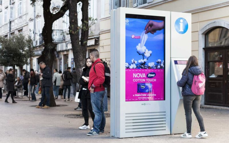 Digital Signage Kiosk