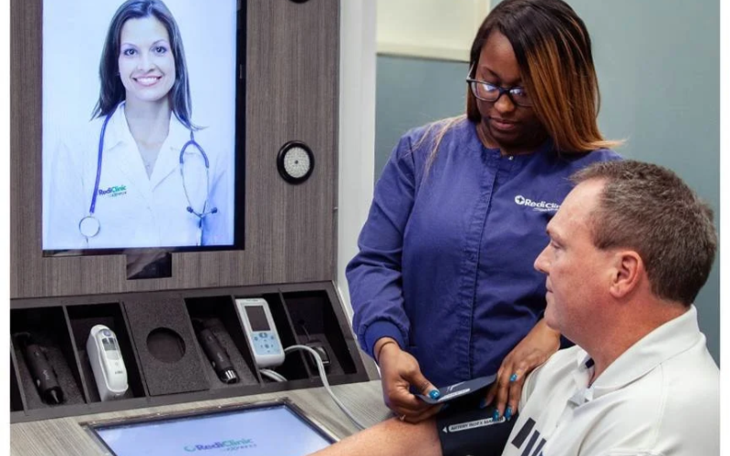 Virtual Kiosks With Real Person Services